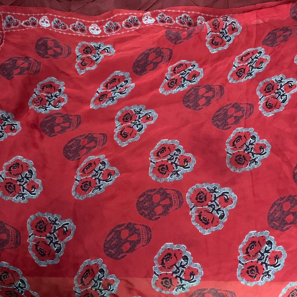 McQueen scarf